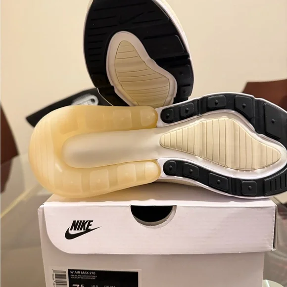 Nike Air Max 270 Beige and White Sneakers - Picture 6 of 6